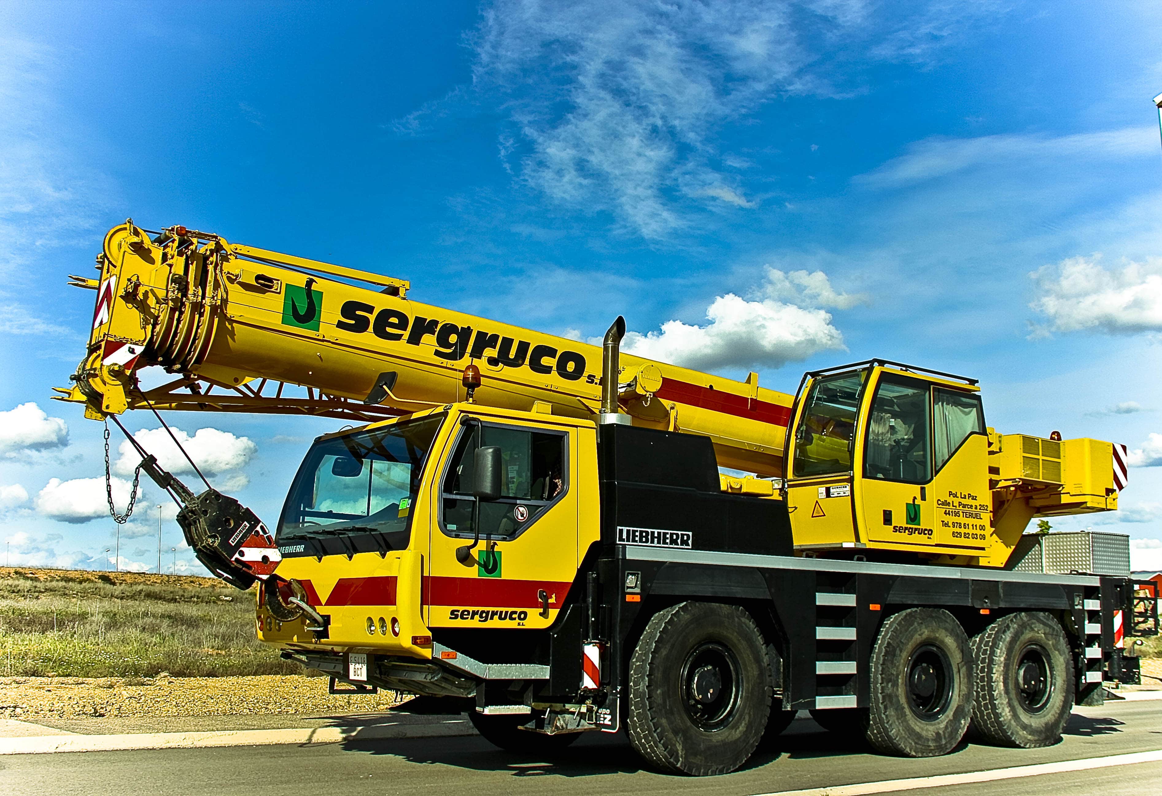 maquina a modo de grua